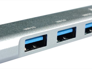 UHB-U3P4-05, 4 port HUB, Type C + USB 3.0 Aluminijum